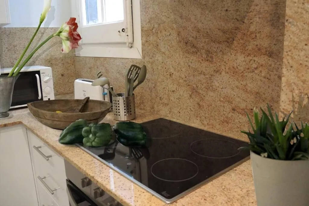 Beautiful & Central Flat Near Sagrada Familia Apartment Barcelona