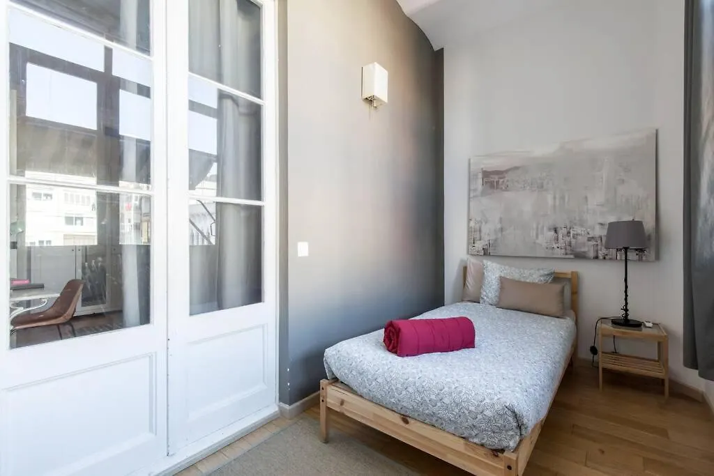 Beautiful & Central Flat Near Sagrada Familia Apartment Barcelona