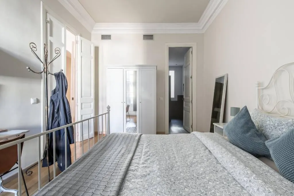 Beautiful & Central Flat Near Sagrada Familia Apartment Barcelona