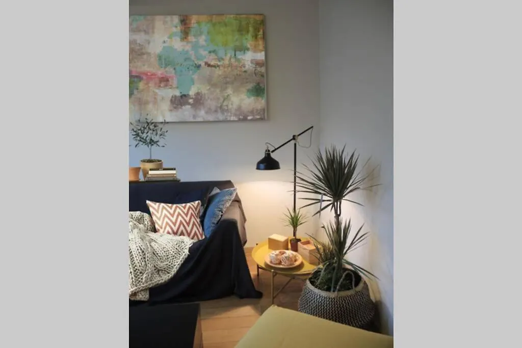Beautiful & Central Flat Near Sagrada Familia Apartment Barcelona